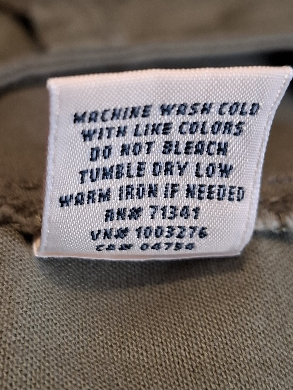 LL Bean Womens Cargo Shorts Green Size 18 - Picture 9 of 9